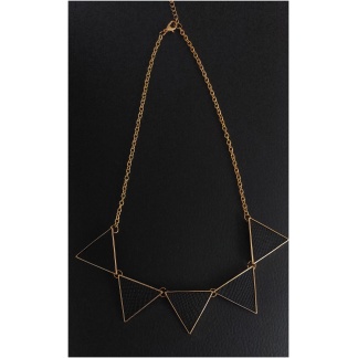 Black Patterned 5 Triangle Gold Necklace