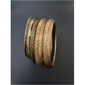 Crackle Snake Gold Bangle pk