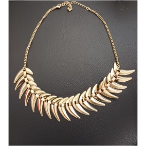 Gold Fishbone Short Collar