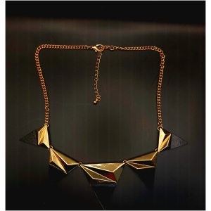 Dynamic Triple Triangle Necklace